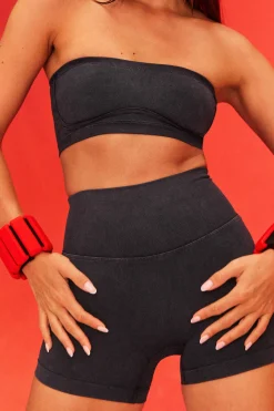 Contouring Seamless Bandeau