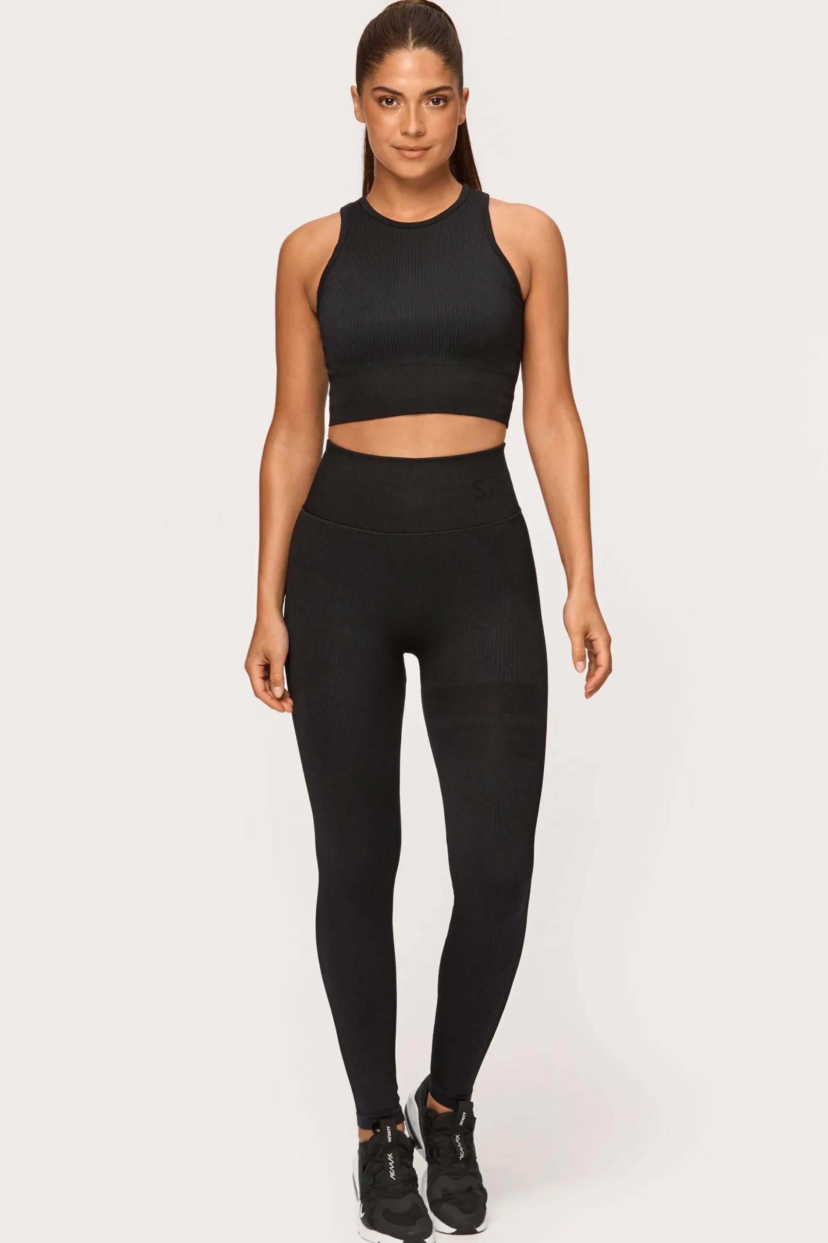 Rib Seamless Crop Top Black