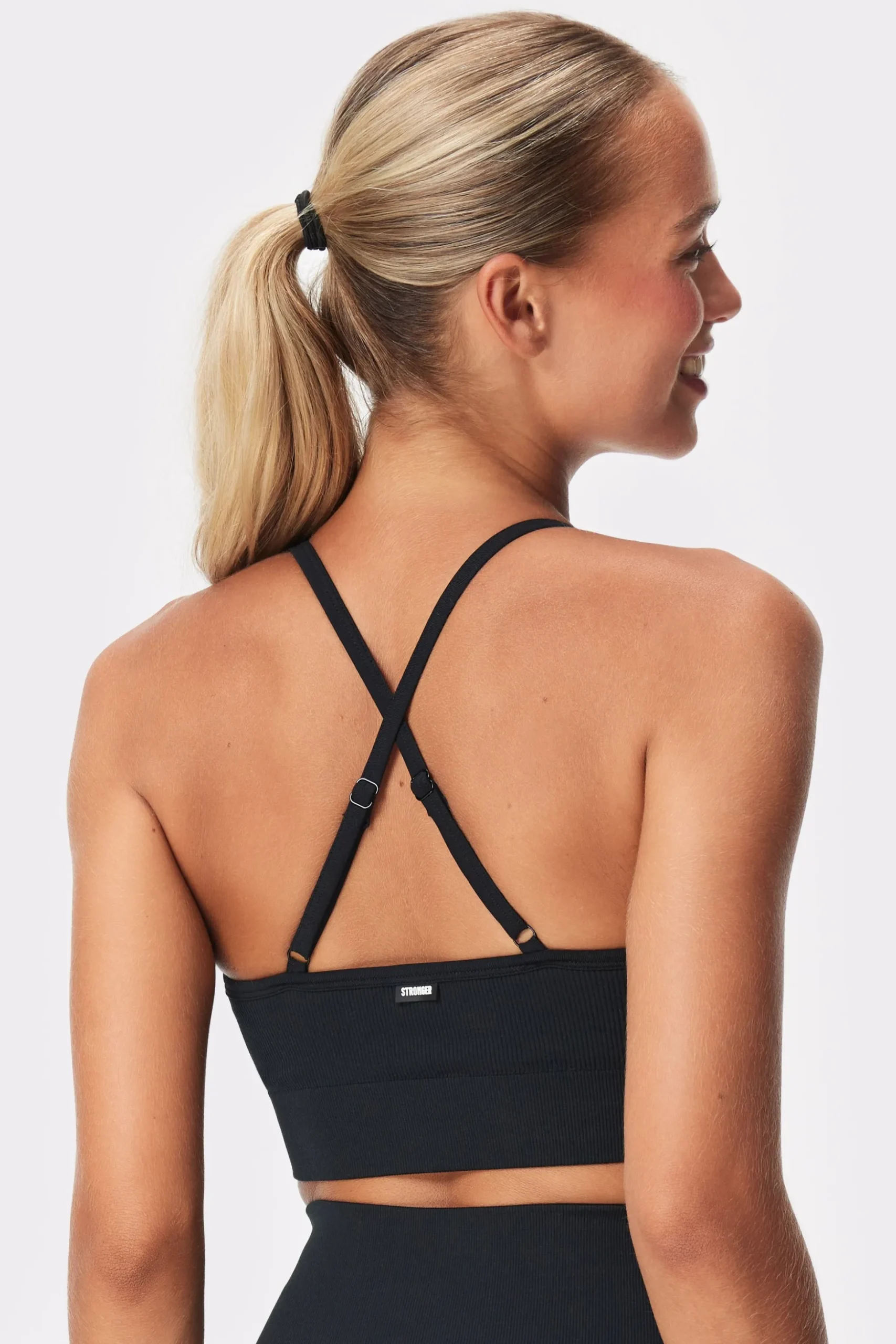 Serena Seamless Sports Bra Black