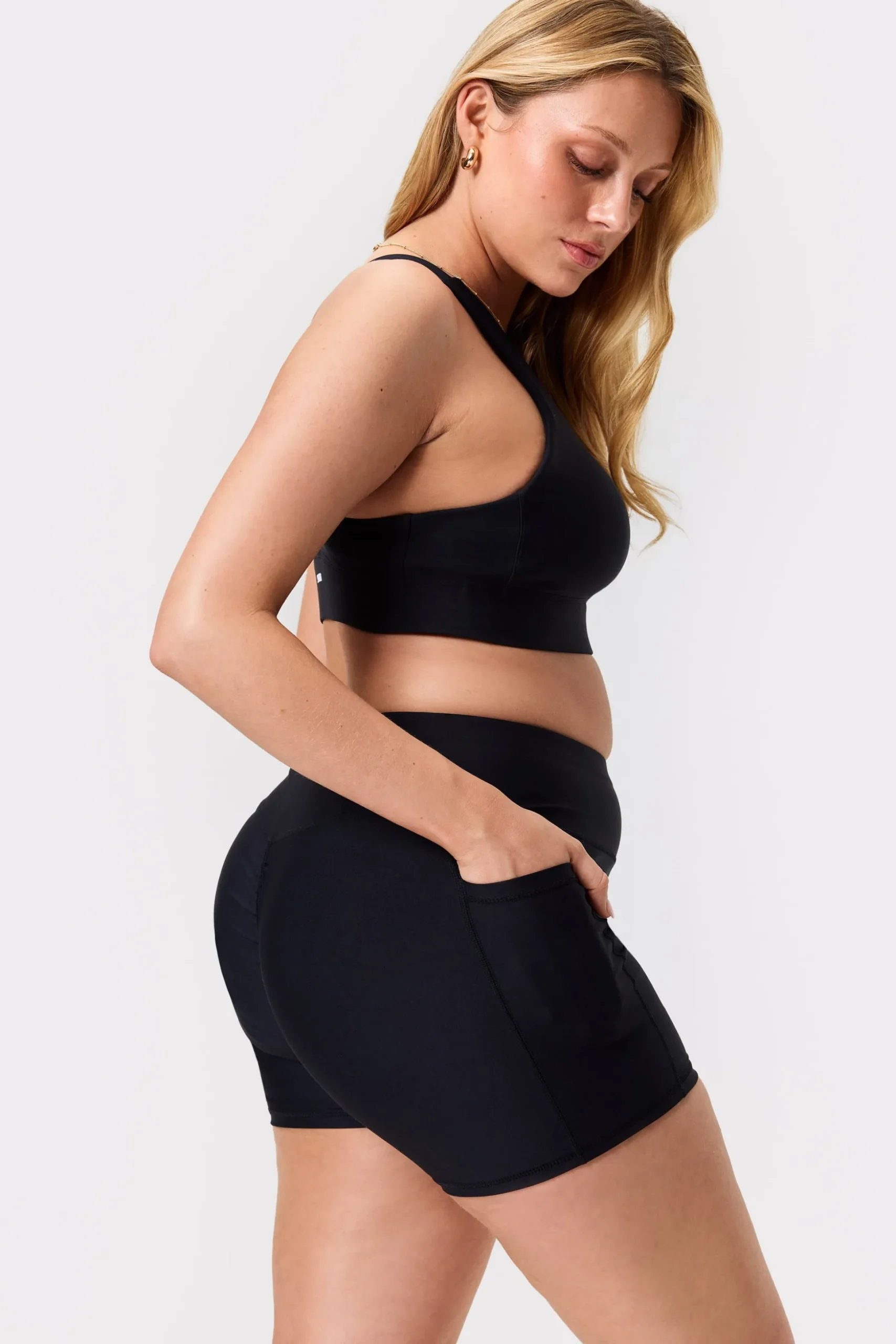 Signature Pocket Contouring Shorts