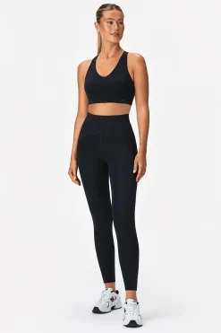 Sleek Pocket Tights